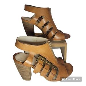 Brown Fashion Heeled Sandals with Buckles Women's Size 8 by Pique9